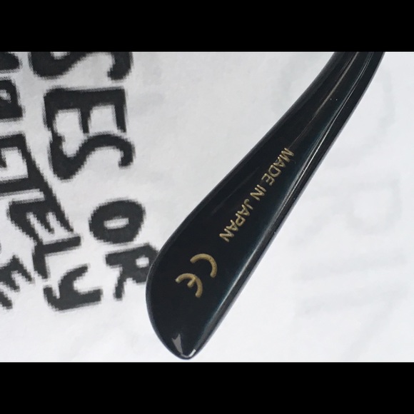 Bottega Veneta Sunglasses - Picture 5 of 7